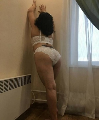💋 Я воплощение наслаждения и раскованности, и готова подарить тебе незабываемые часы удовольствия. 🌟 Мои услуги охватывают все, что ты можешь себе представить - нежный эротический массаж, игры ролей, стриптиз и многое другое. 😍 Я прекрасно знаю, как доставить тебе настоящее наслаждение и удовлетворить все твои желания. 💦 Мои фото настоящие и оставят у тебя только приятные воспоминания. 💫 Позволь себе погрузиться в мир наслаждения и страсти со мной, и ты не пожалеешь о потраченном времени. 🌇 Жду твоего звонка, чтобы сделать наши фантазии реальностью. 🔥⚡️🔞 Людмила